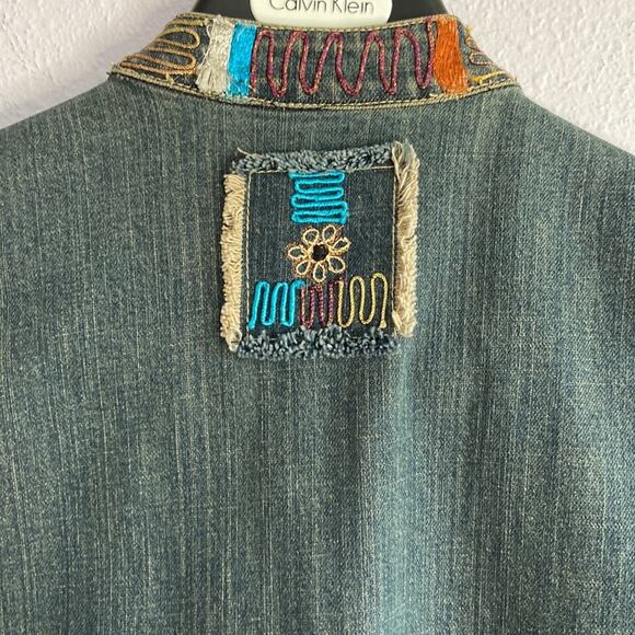 Chico Women Embroidered Embellished Denim Vest Size 0 - Picture 7 of 10